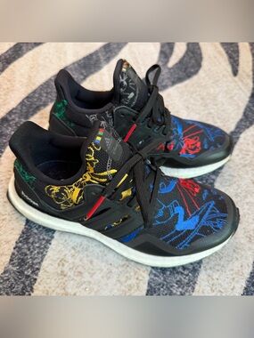 adidas x Disney Ultraboost DNA "Goofy" Junior Size 4 Black